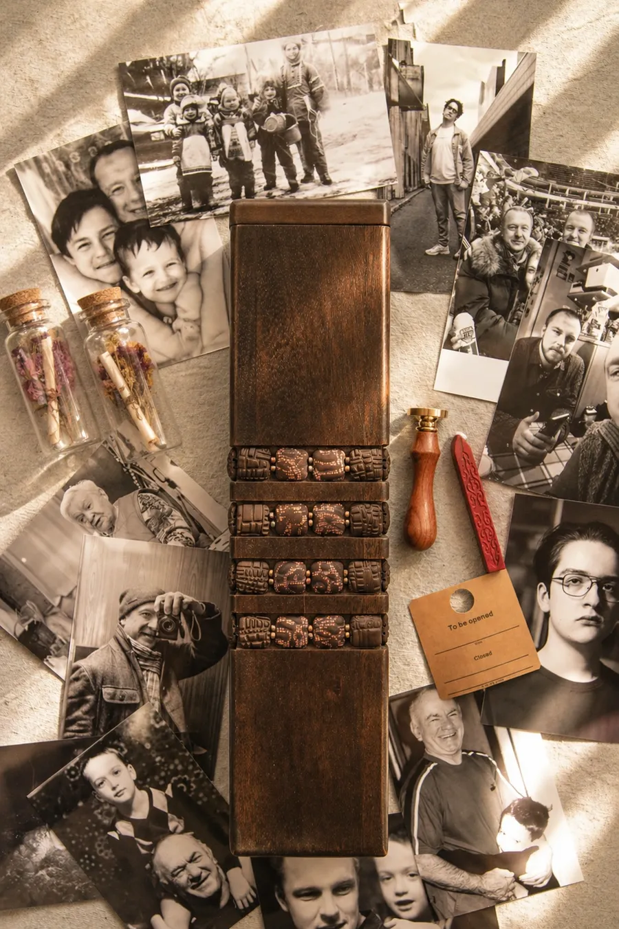 A handcrafted Memora capsule